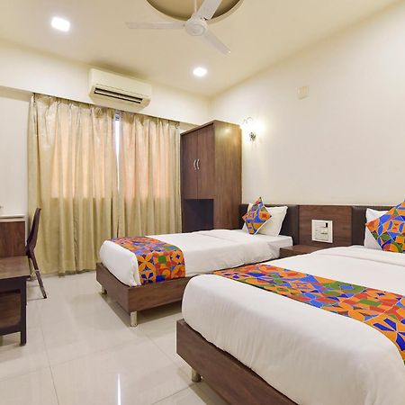 Fabhotel A1 Plaza Ahmedabad Luaran gambar