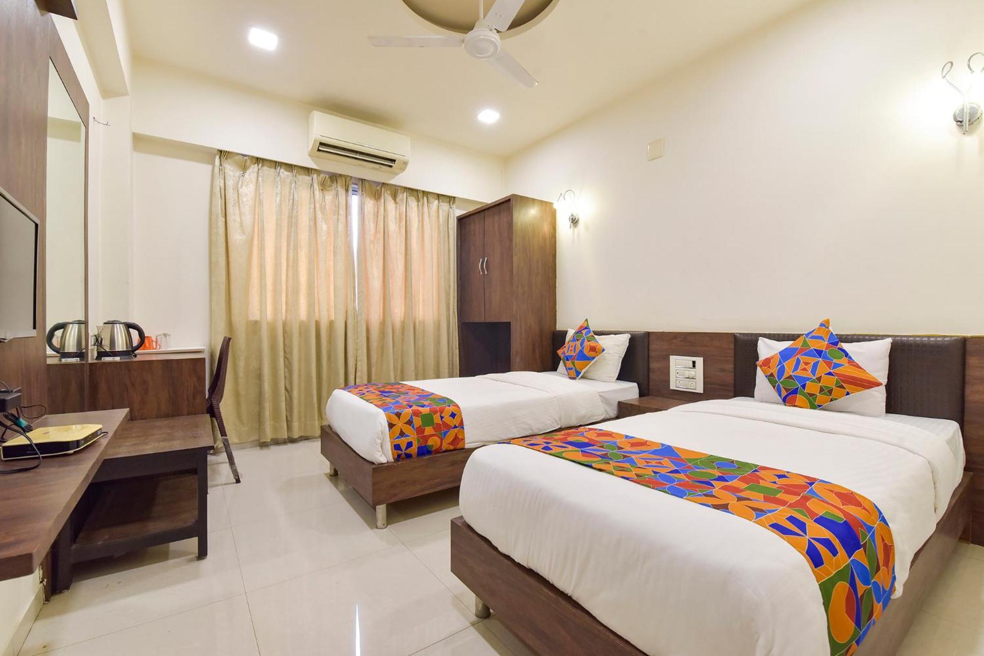 Fabhotel A1 Plaza Ahmedabad Luaran gambar