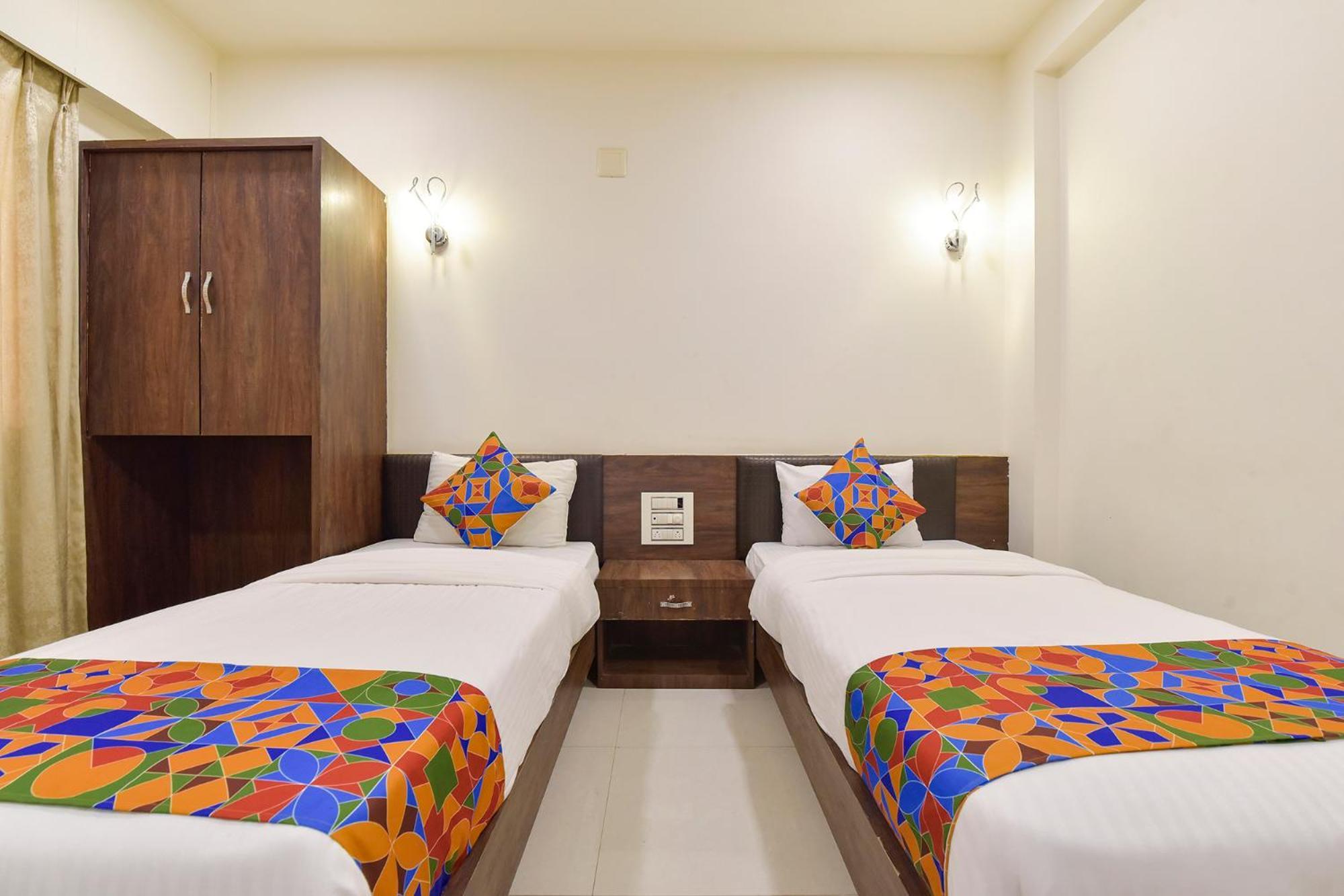 Fabhotel A1 Plaza Ahmedabad Luaran gambar