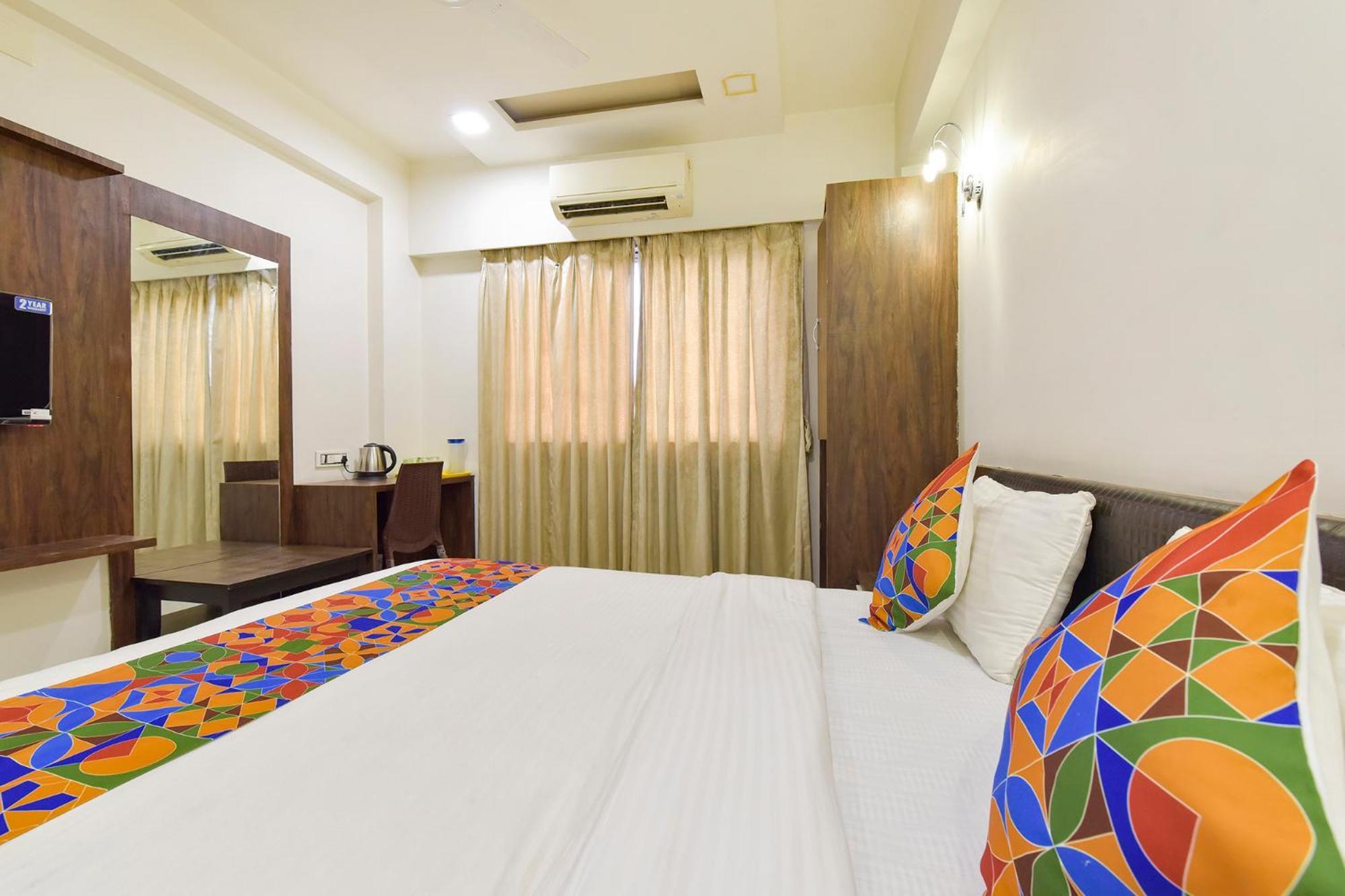 Fabhotel A1 Plaza Ahmedabad Luaran gambar